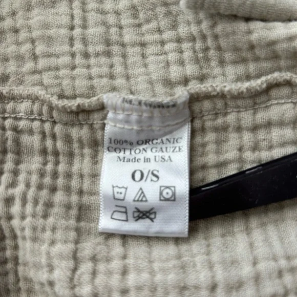 Black Crane Double Gauze Organic Cotton Square Shirt in Stone - Picture 5 of 8